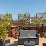 Penthouse With Jacuzzi On Private Terrace In Trastevere